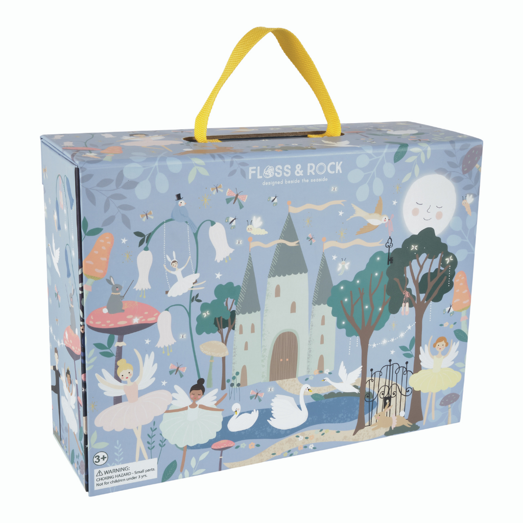 Playbox with wooden pieces - Enchanted